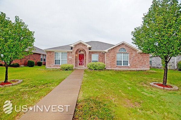 1551 Kensington Place Lancaster, TX 