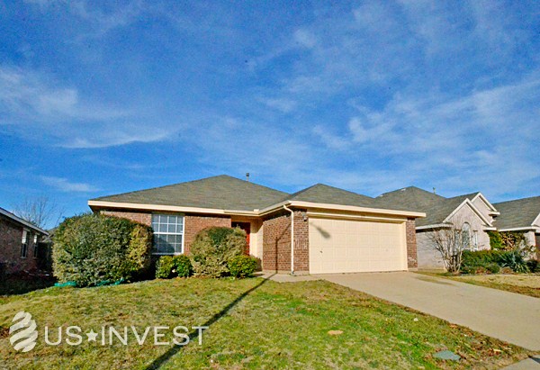 220 Elk Run Drive Fort Worth, TX